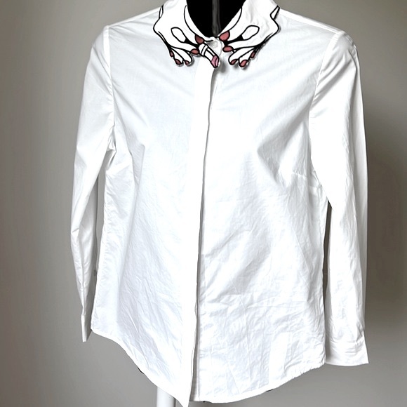Gilmar Lady White Shirt with Finger Embroidery collar. Size (S) - Picture 4 of 5